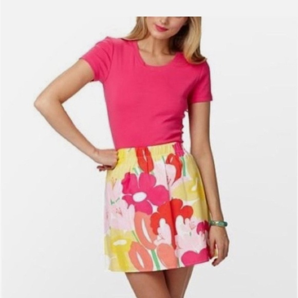 Lilly Pulitzer Dresses & Skirts - Lilly Pulitzer Lavish Lillies Blossom Skirt Size Small